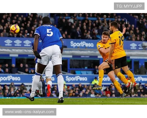 英超榜首三强分差仅三分，战术微调成冠军归属关键变量