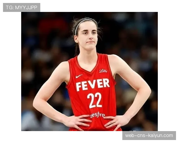 特写：在明尼阿波利斯社区中心，一场由WNBA球员主导的篮球诊所